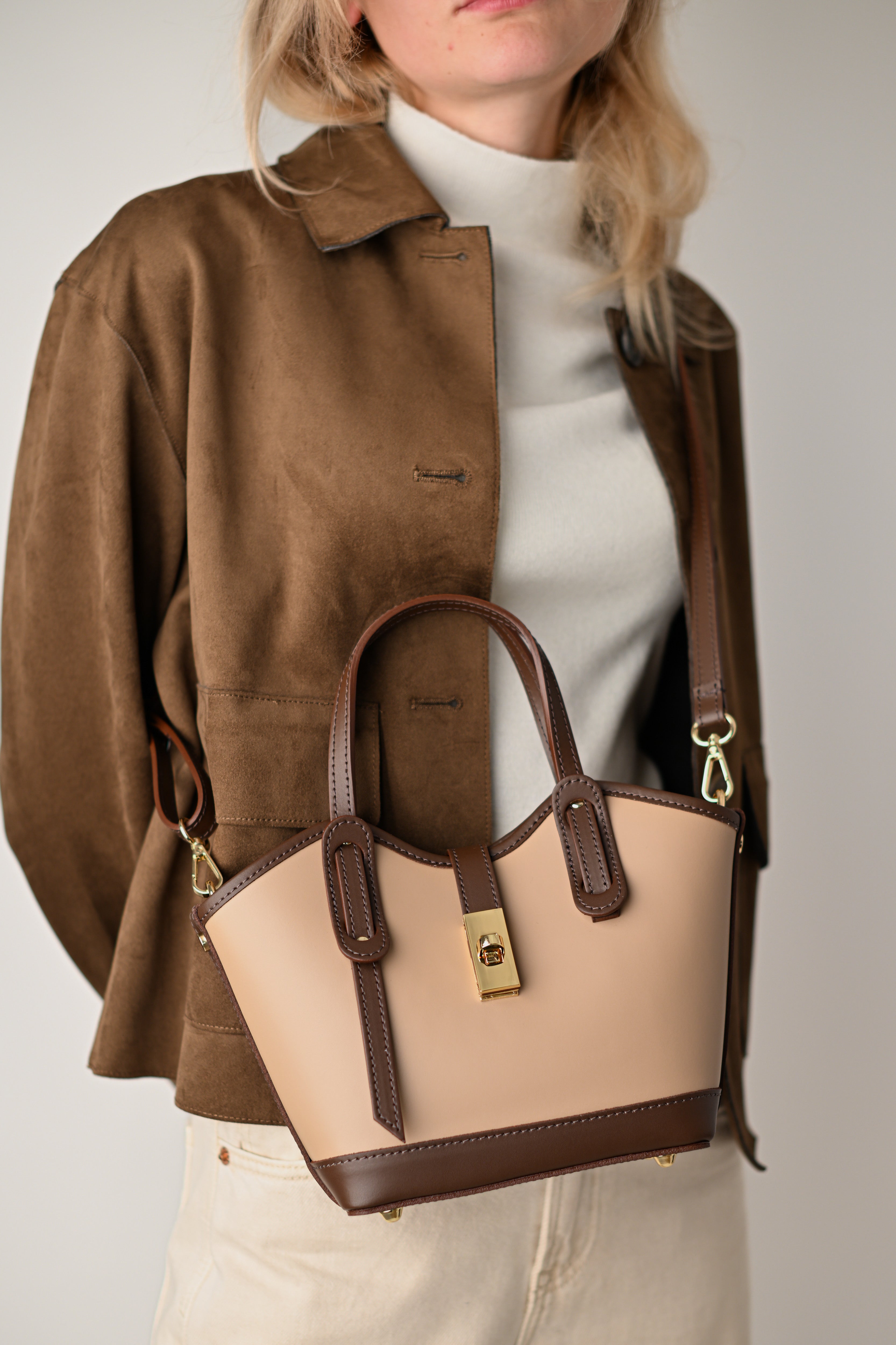 VANESSA MINI MARO CIOCOLATIU CU MOCHACCINO